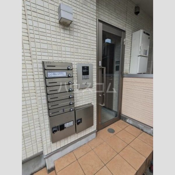 3/6 エントランス