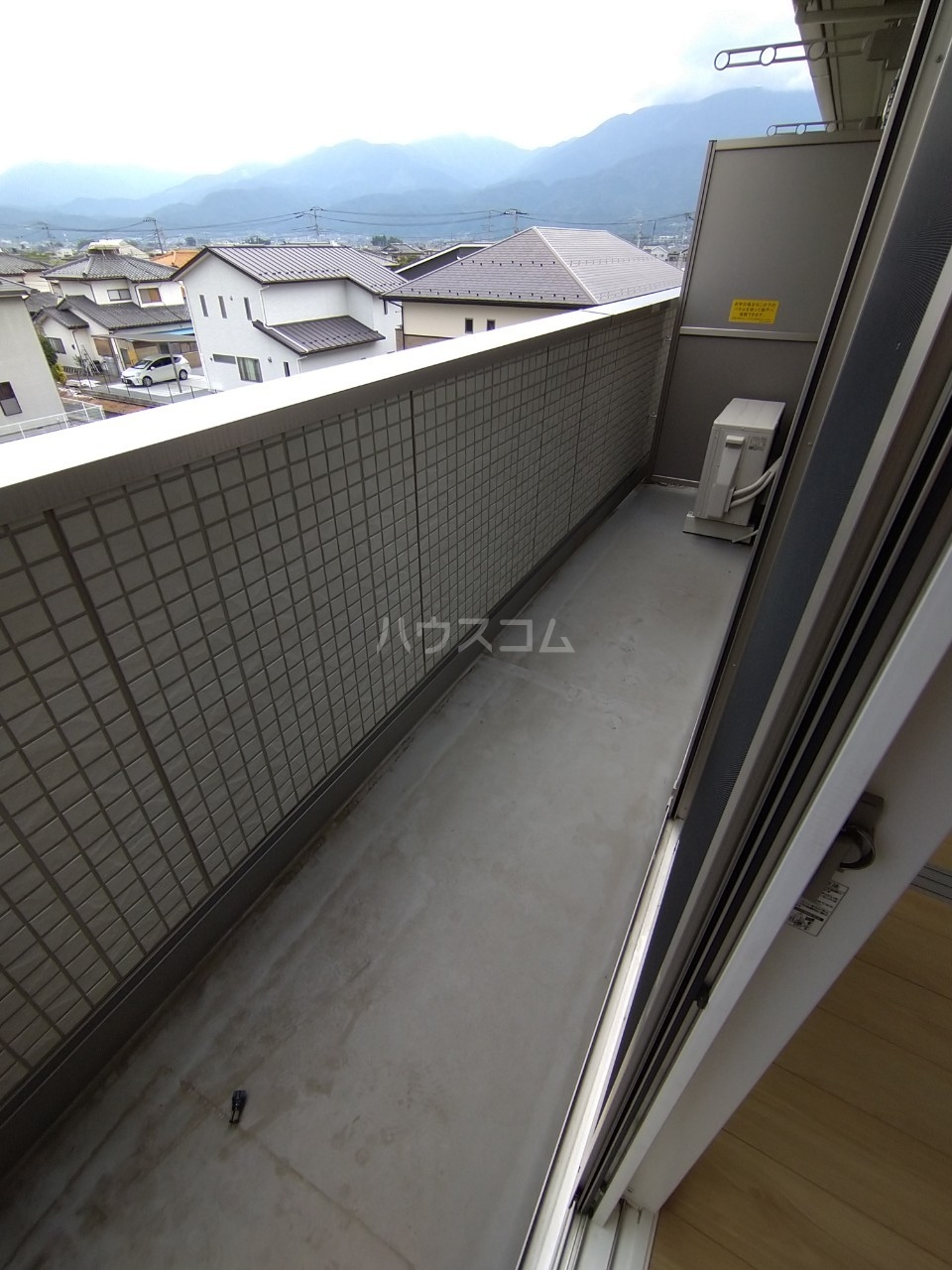 14/23 バルコニー