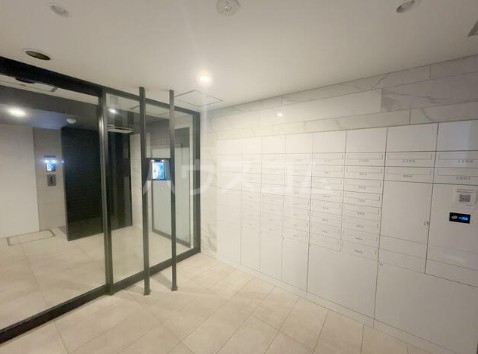 15/25 エントランス