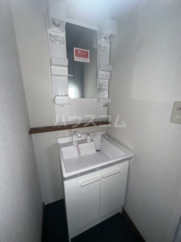 16/30 洗面