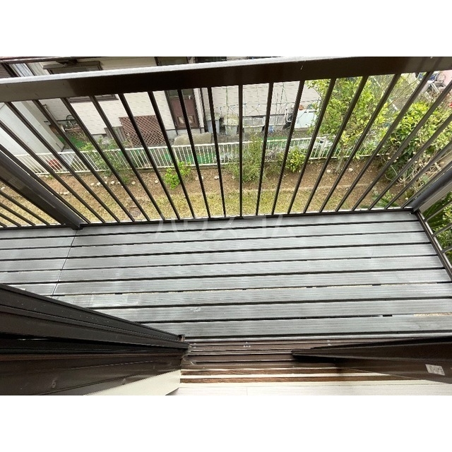 21/25 バルコニー