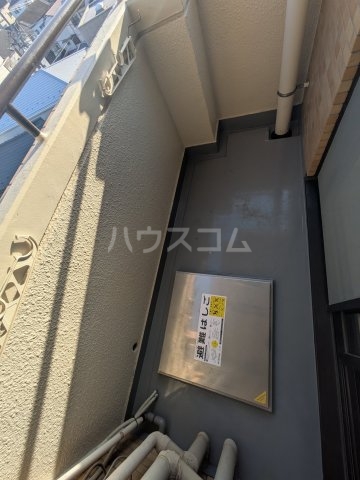 21/30 バルコニー