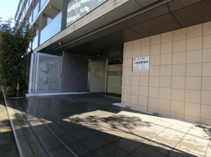 14/24 エントランス