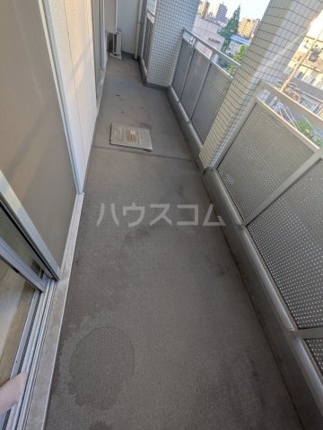 21/30 バルコニー