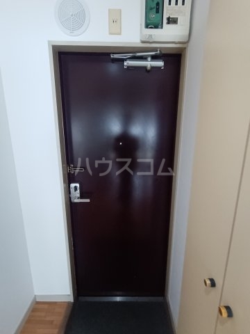 14/30 玄関
