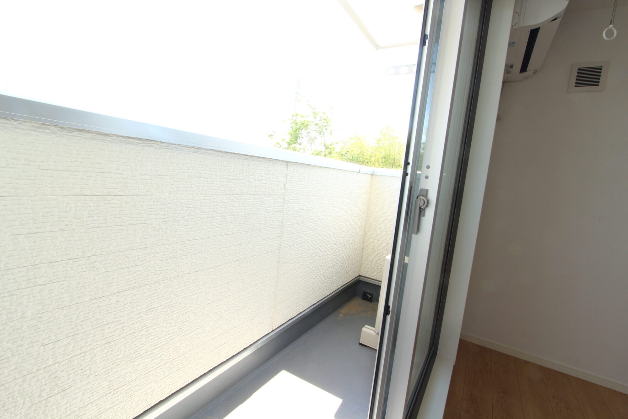 15/20 バルコニー