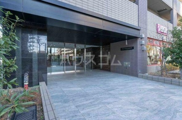 15/24 エントランス