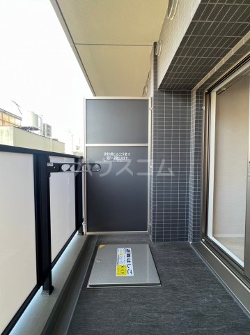 15/28 バルコニー