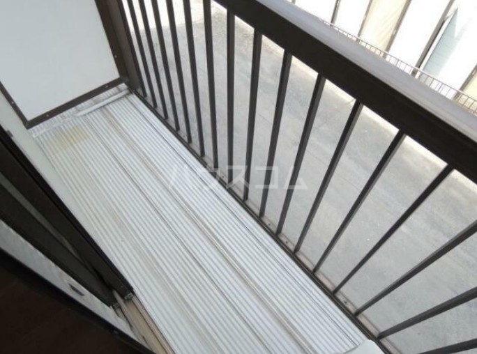 16/25 バルコニー