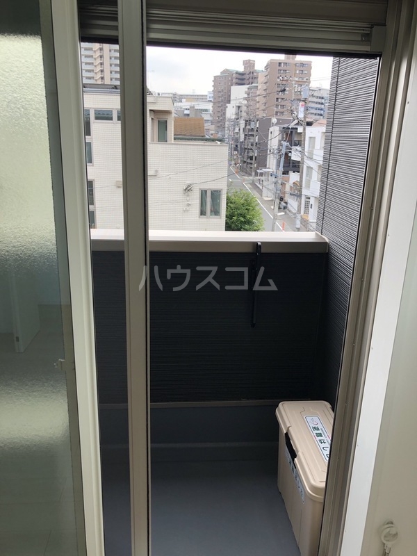 14/28 バルコニー