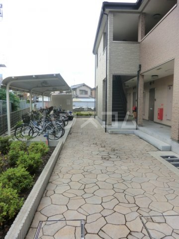 14/21 エントランス