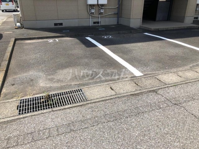 14/24 駐車場