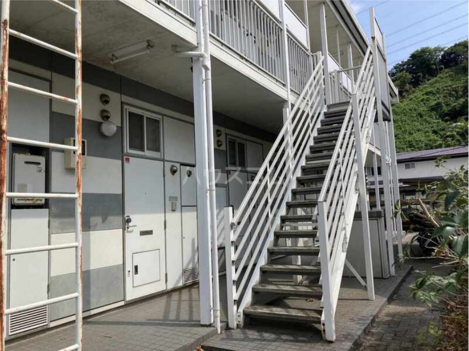 20/20 エントランス