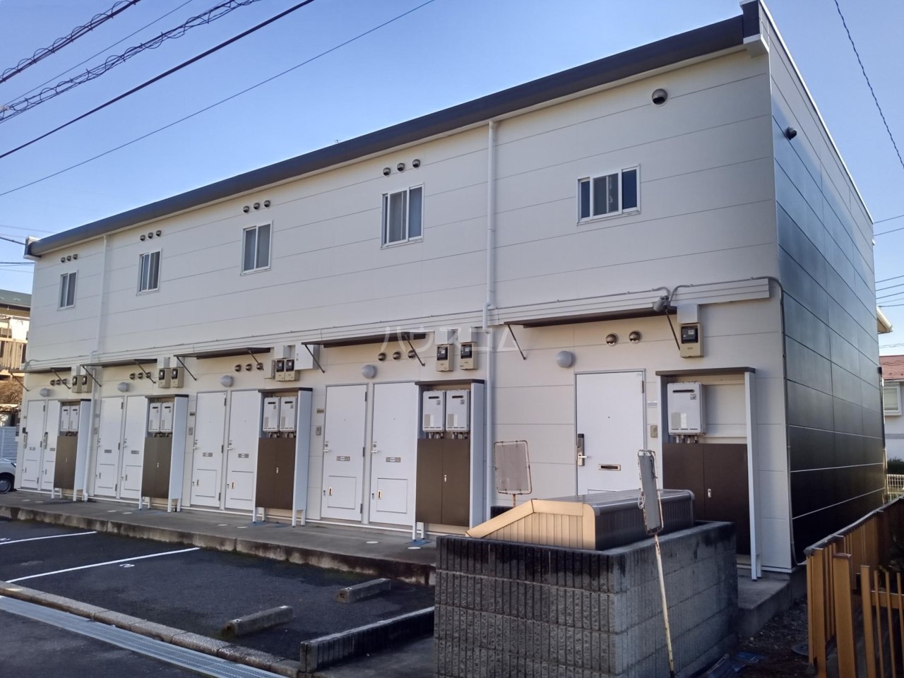22/30 エントランス