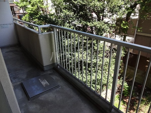 25/30 バルコニー