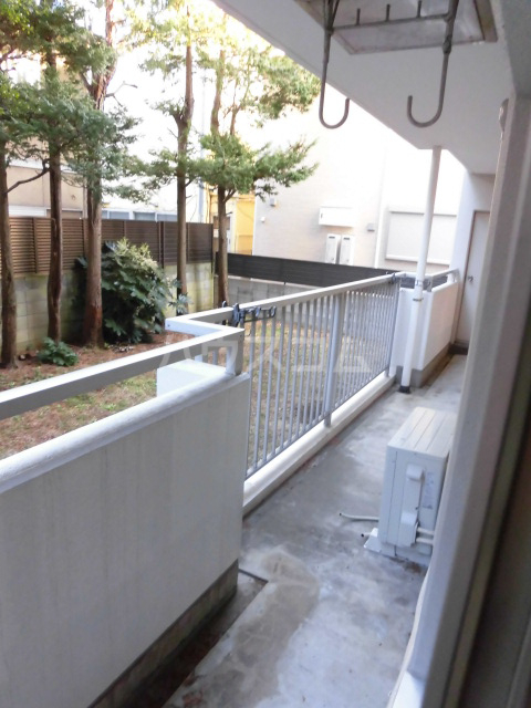 19/30 バルコニー