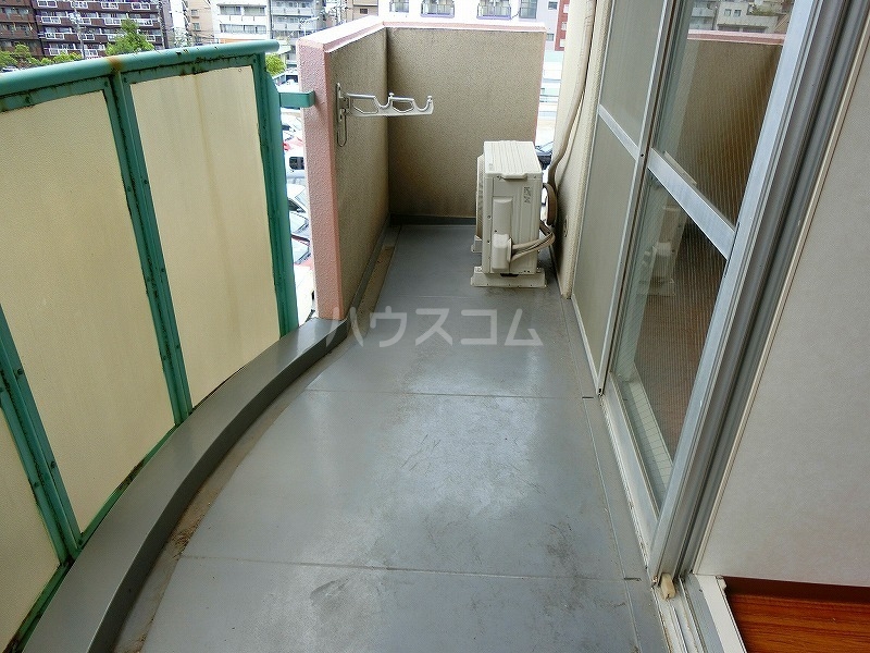 19/30 バルコニー