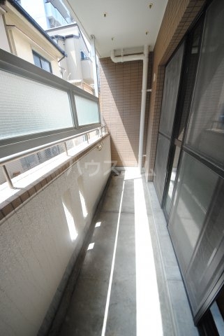 14/27 バルコニー