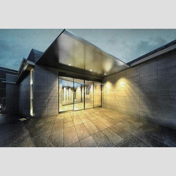 13/20 エントランス