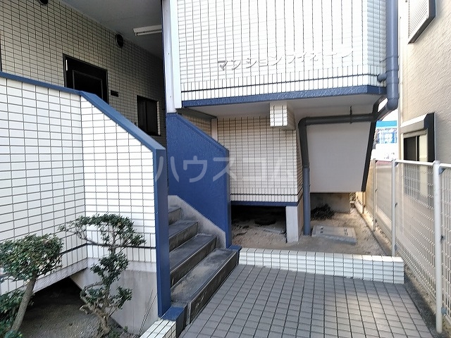 3/5 エントランス