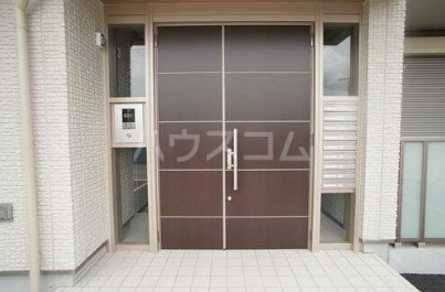 13/24 エントランス