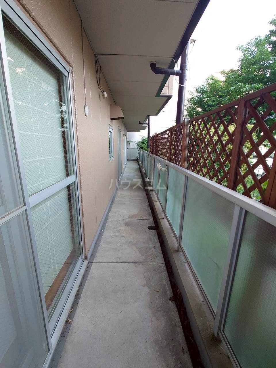 21/30 バルコニー