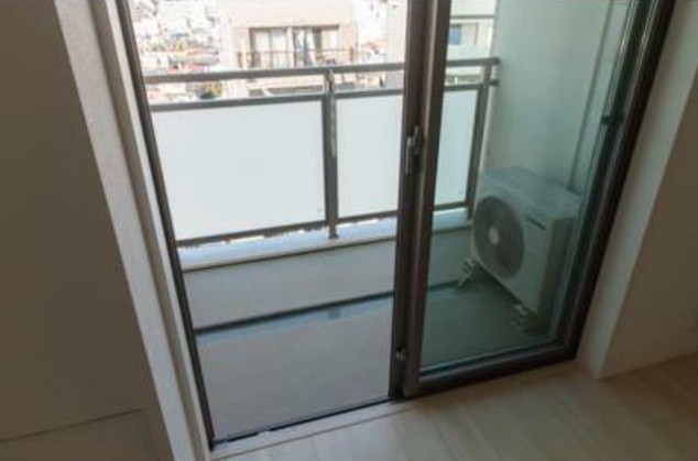 13/29 バルコニー