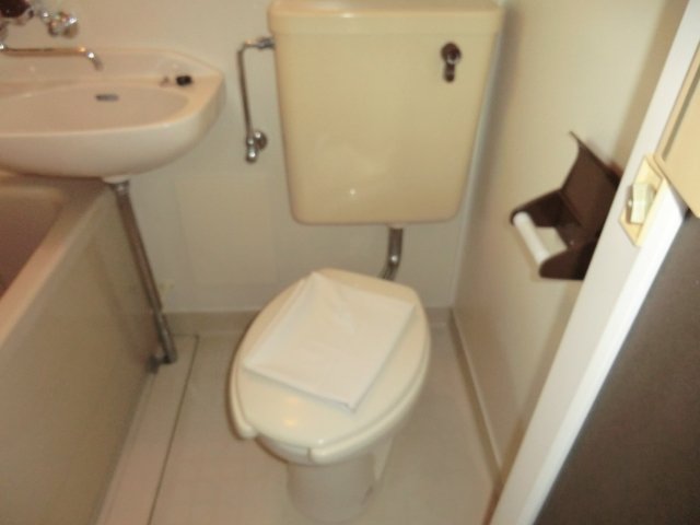14/28 トイレ