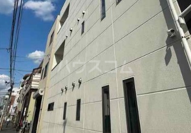 2/2 エントランス