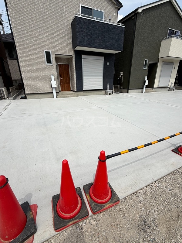 18/26 駐車場