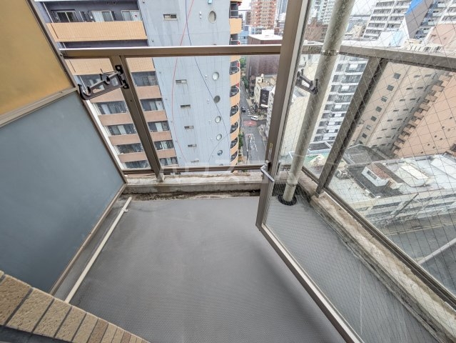 16/28 バルコニー