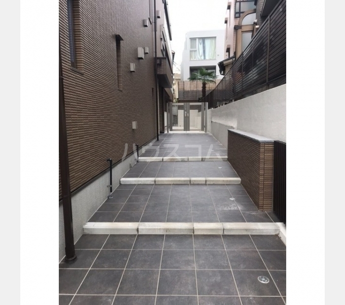 2/12 エントランス