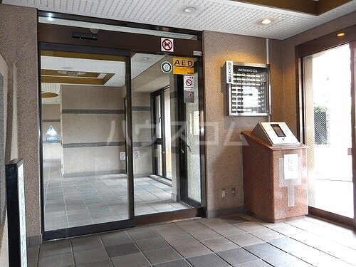 14/17 エントランス