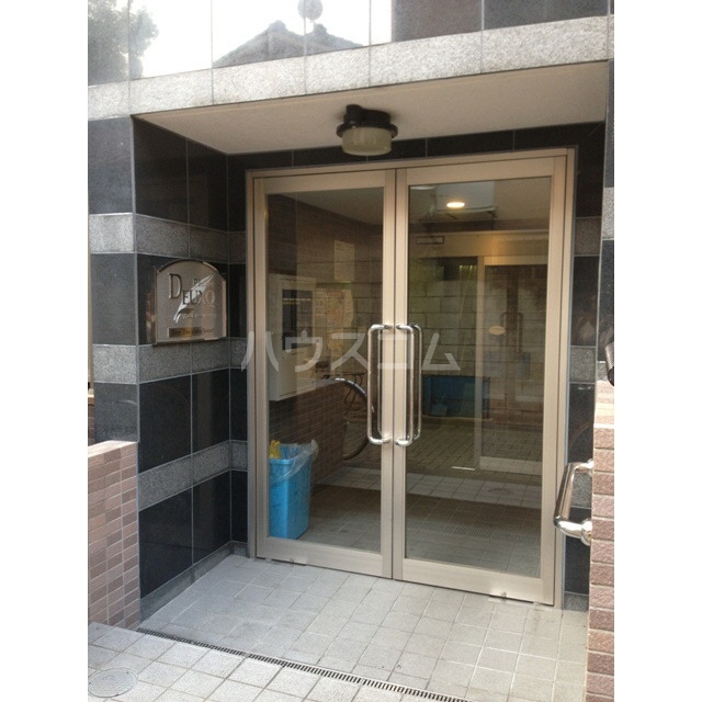 14/24 エントランス