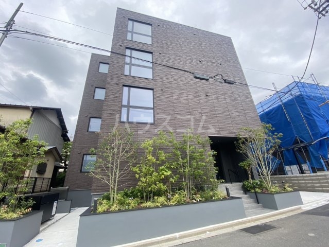 2/30 外観