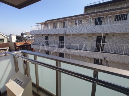 18/30 バルコニー