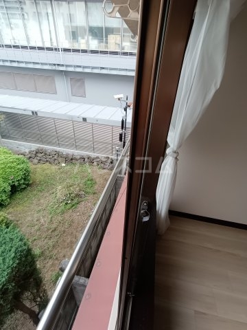 23/30 バルコニー