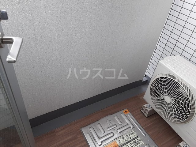 13/22 バルコニー