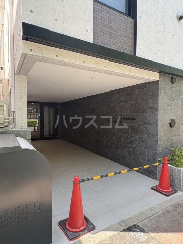 3/4 エントランス