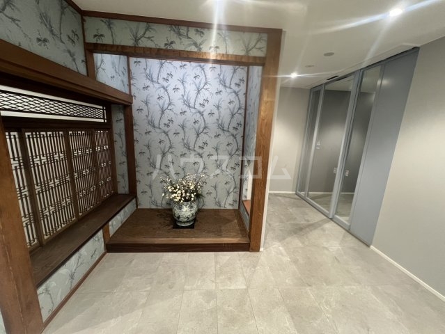 29/30 エントランス