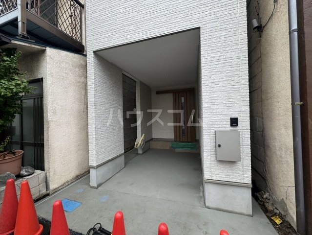 2/10 エントランス