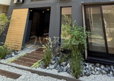 15/25 エントランス