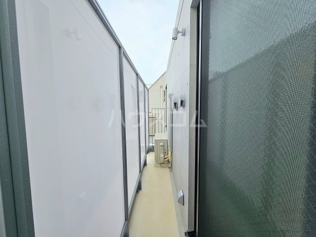 15/28 バルコニー