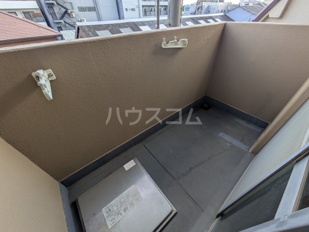 16/26 バルコニー