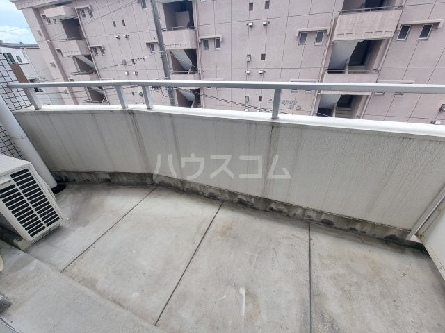 14/27 バルコニー