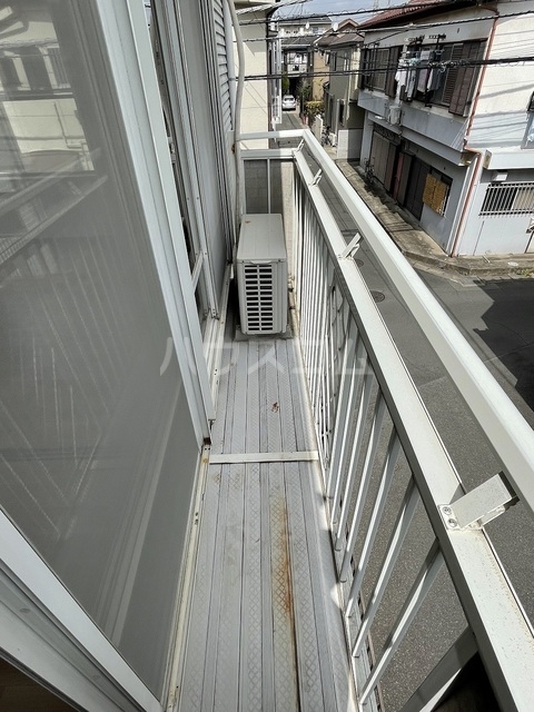 13/19 バルコニー