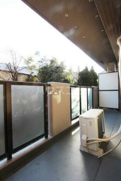 16/22 バルコニー