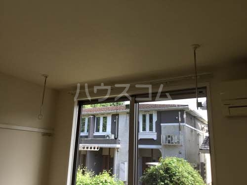 15/17 エントランス