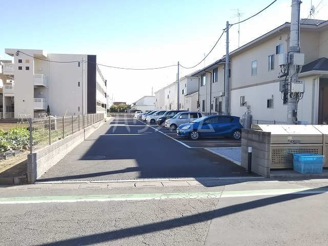 15/25 駐車場