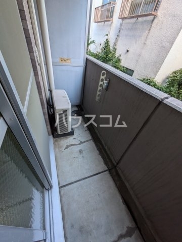 13/23 バルコニー